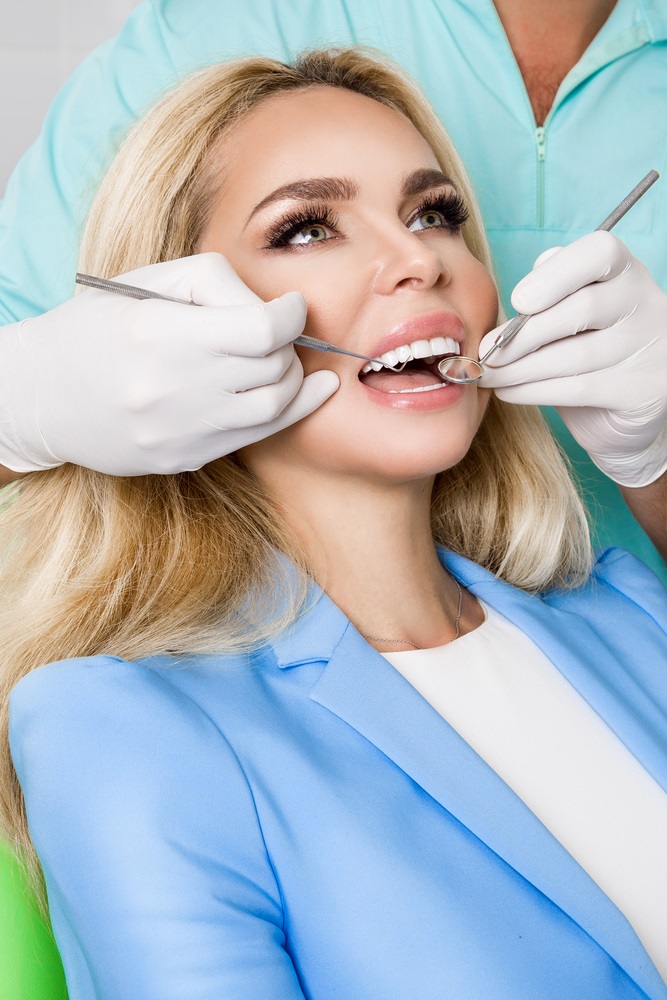 تشمل التقنيات الحديثة طب الاسنان الرقمي وطب الاسنان بالليزر