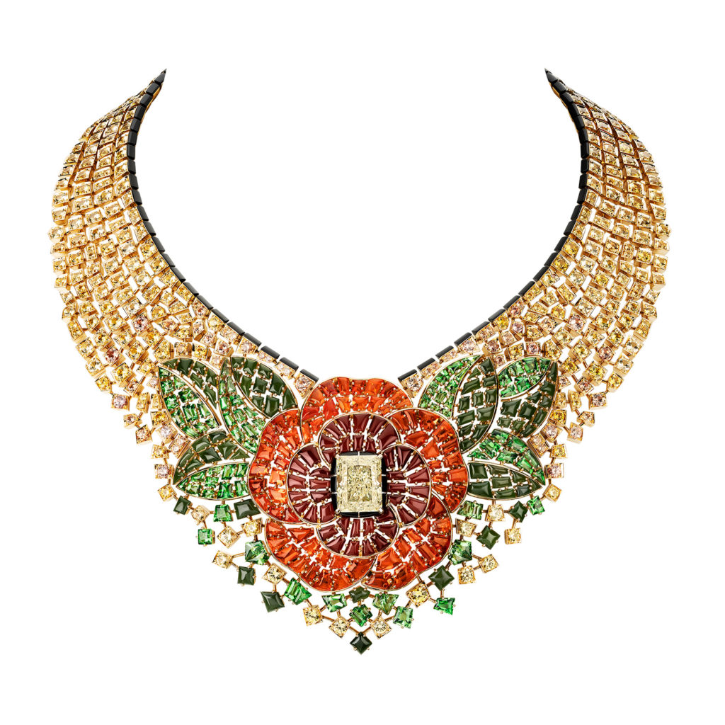 قلادة Camélia Byzantin necklace من شانيل Chanel