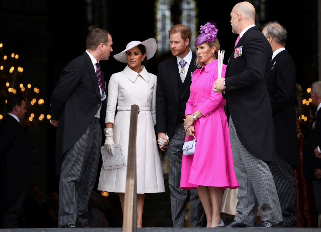 الخبراء الملكيون يتوقعون رؤية الأمير هاري وميغان ماركل في احتفالات اليوبيل البلاتيني مرة أخرى