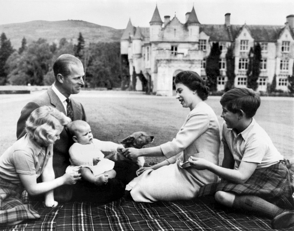 قلعة بالمورال للعائلة المالكة البريطانية