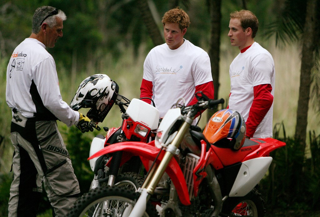 الأمير ويليام والأمير هاري يشاركان في سباق خيري بجنوب أفريقيا