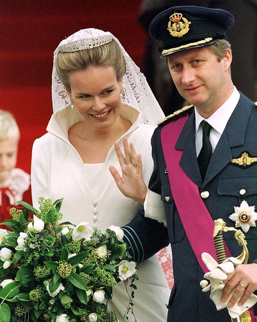الملكة ماتيلد تتألق بتاج Queen Elisabeth's Diamond Bandeau في حفل زفافها