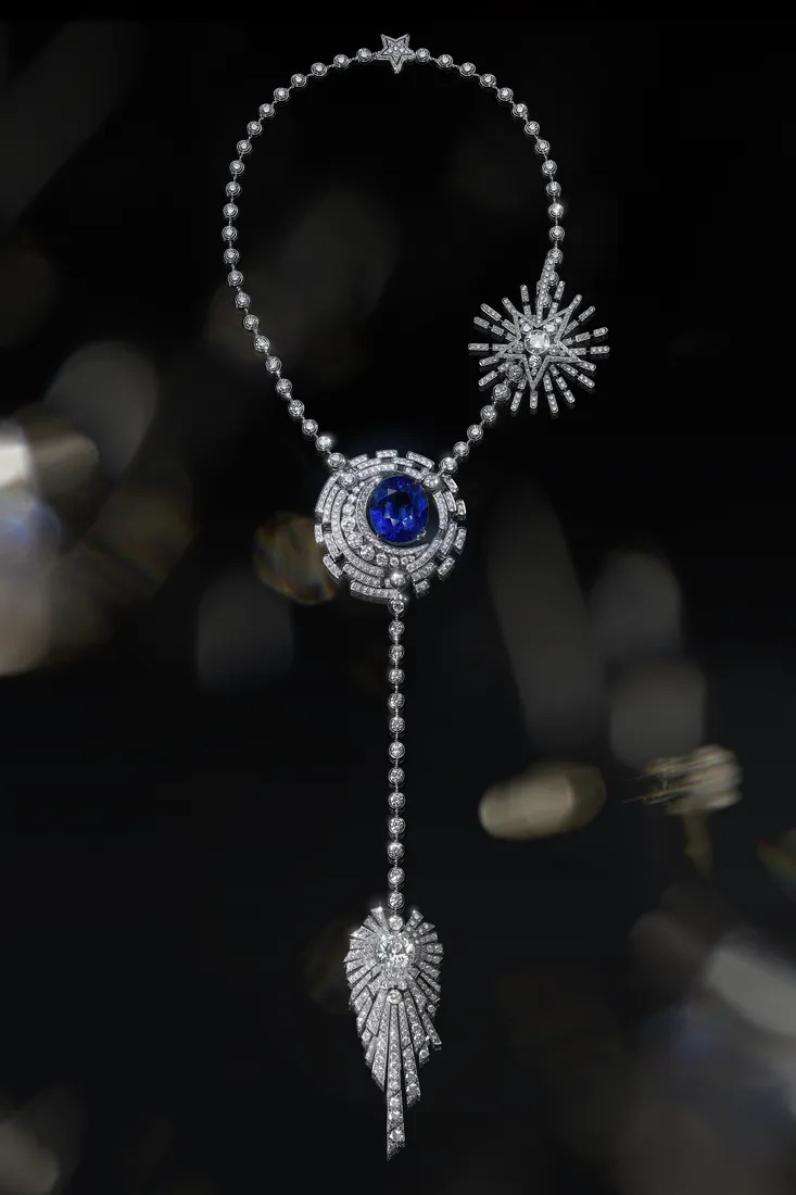 Allure Céleste necklace by Chanel