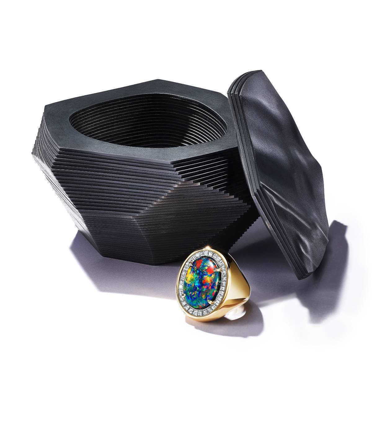 خاتم لافا روك Lava Rock ring من تيفاني آند كو Tiffany & Co