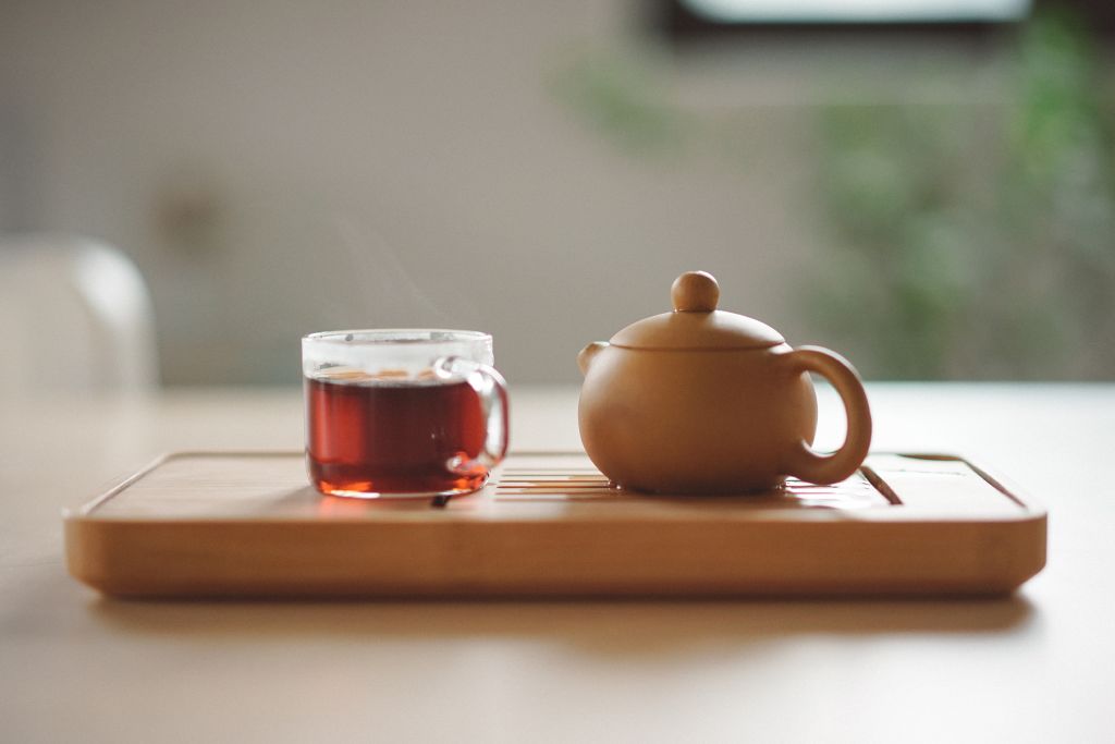 دراسة: فوائد عدة للشاي الأسود يمكن أن تطيل العمر