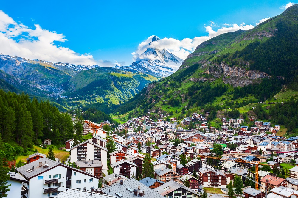 زيرمات في سويسرا من أجمل قرى جبال الألب
