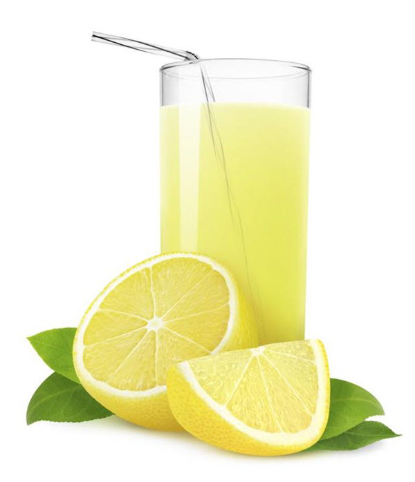 يساعد تناول عصير الليمون مع العسل في التخلص من البلغم